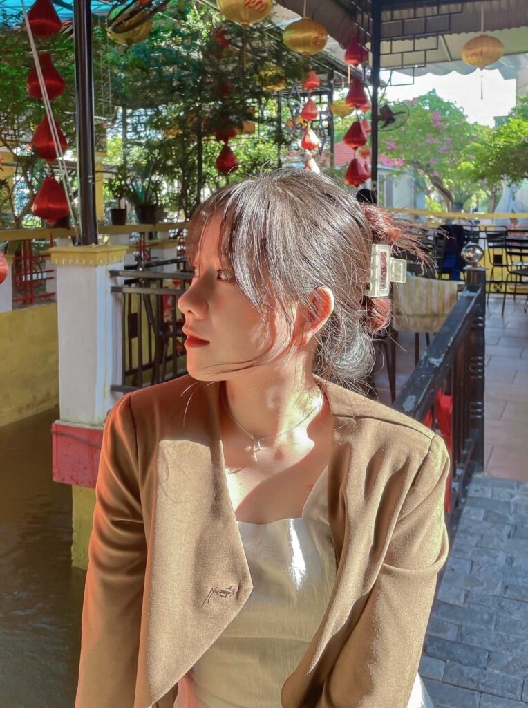 Ảnh Đẹp Về Mẹ Và Con Gái – Nét Đẹp Biến Động Và Những Câu Chuyện Bên Lề Văn Hóa